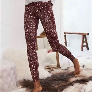 Aerie Chill Play Move high rise plum star leggings